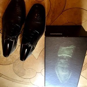 Magnannl OSTRICH; SIZE 10.5; BLACK